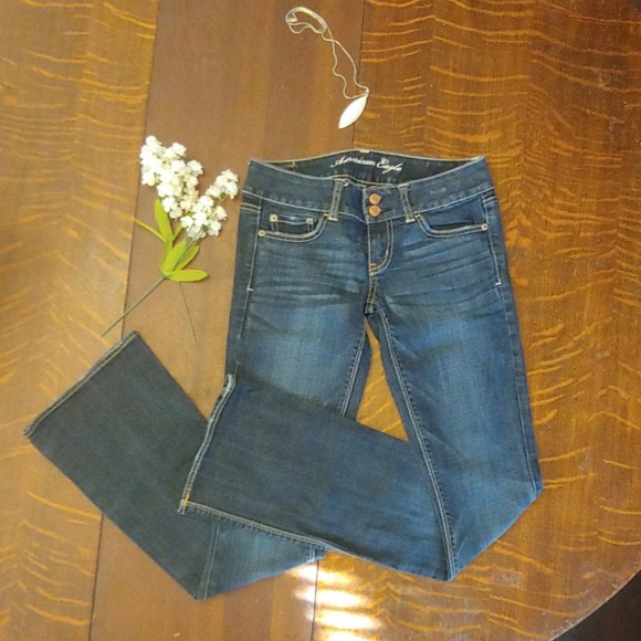 American Eagle Outfitters Denim - American eagle artist jeans (0 long)
